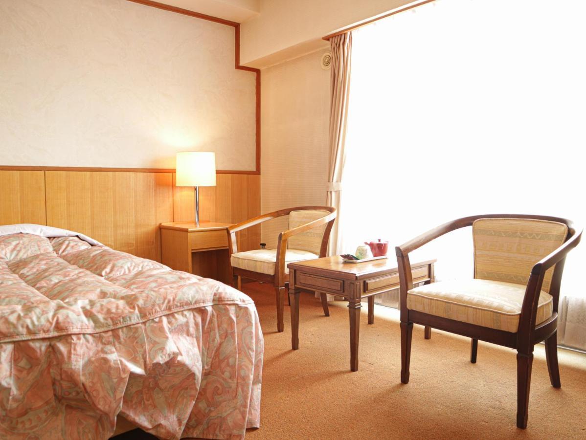 Hotel Sankt Moritz Shiga Simotakai Kültér fotó